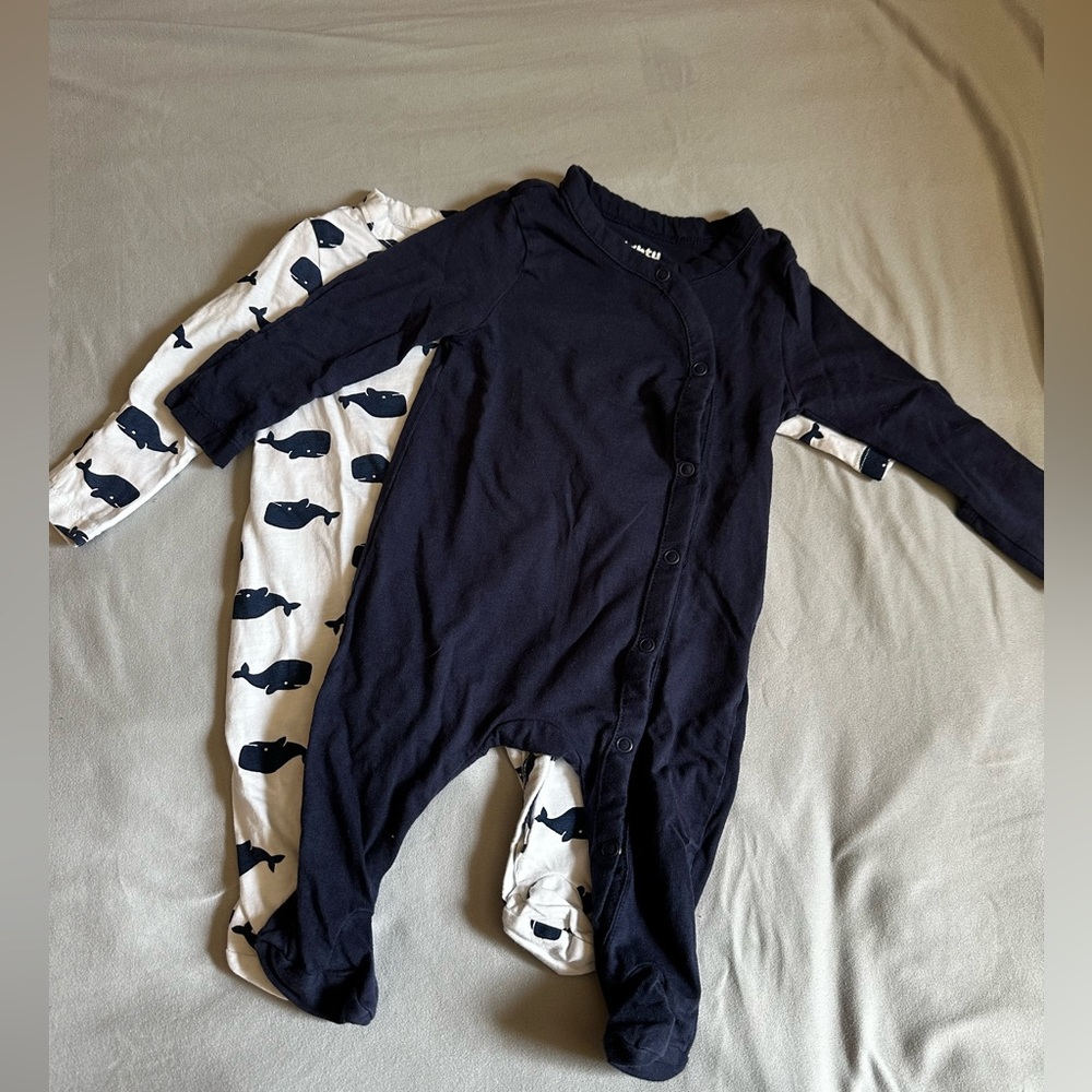 Mighty goods sleepwear 2 pieces